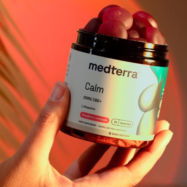 medterra, calm 25mg cbd+ gummies, strawberry lemonade, broad spectrum thc free, 20ct, 500mg cbd